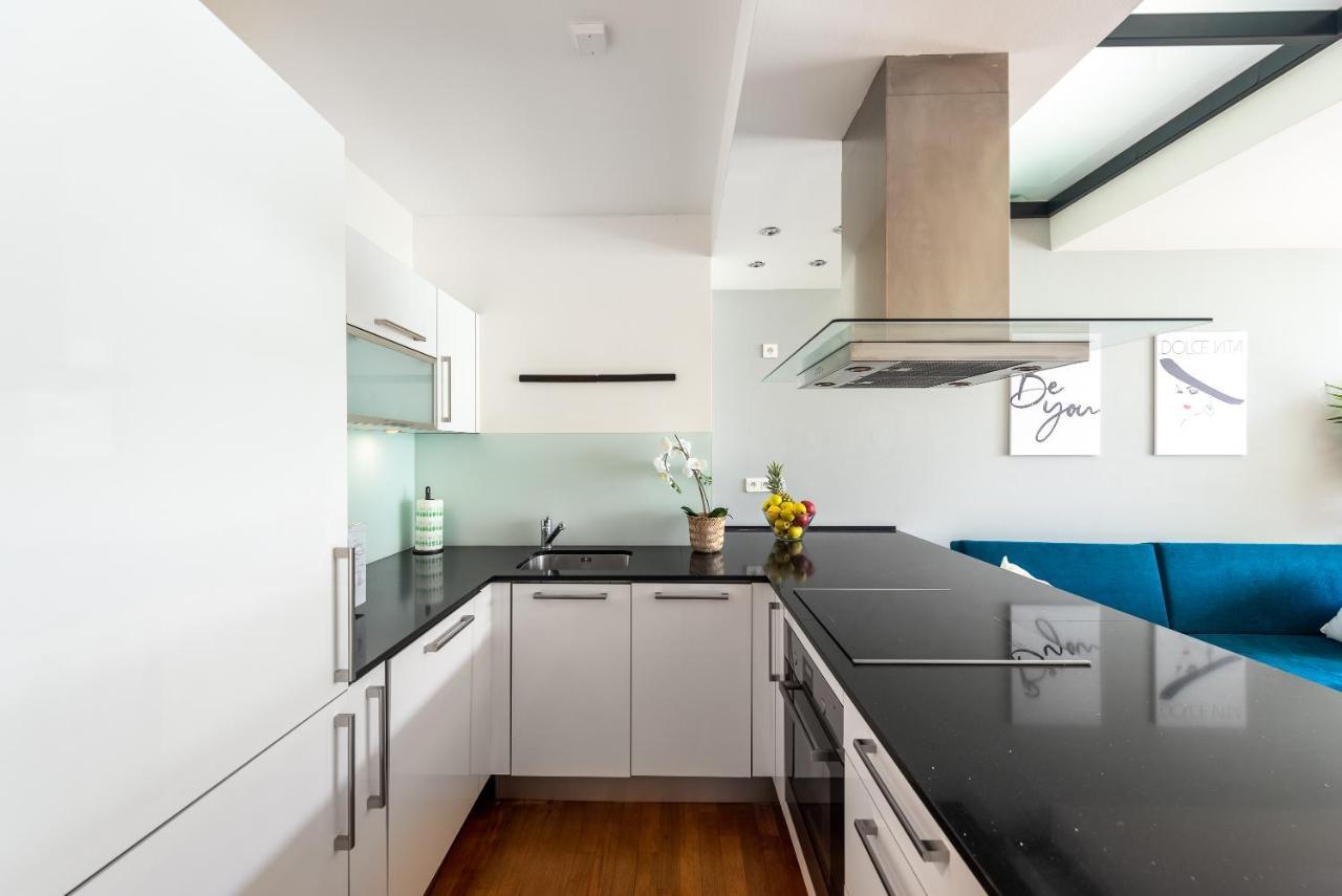 Apartment With 4 Bedrooms Прага Экстерьер фото